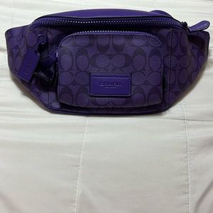New Coach Men’s Track Belt bag